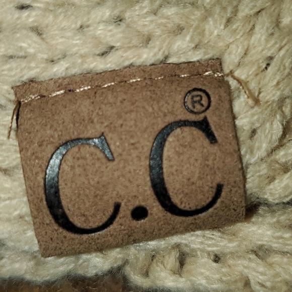 C.C infinity scarf - Picture 2 of 5